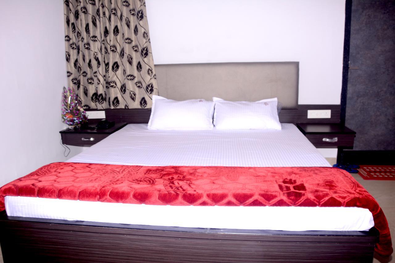 Rāipur Hotel Raj Heritage المظهر الخارجي الصورة